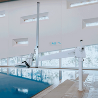Elevador de Piscina Neptuno en piscina